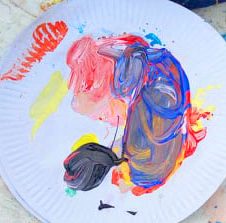 art participatif, évènement festif, peinture galets enfants extérieur lyon 8